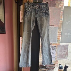 Vintage y2k Amethyst Jeans Flare in Distressed Blue embroidered